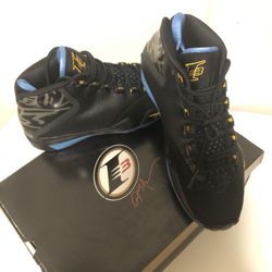 REEBOK “ AI” ANSWER XII INVICTUS