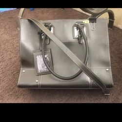 Wilson’s leather purse like new