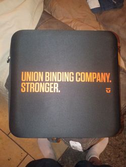 Union carbon fiber snowboard bindings