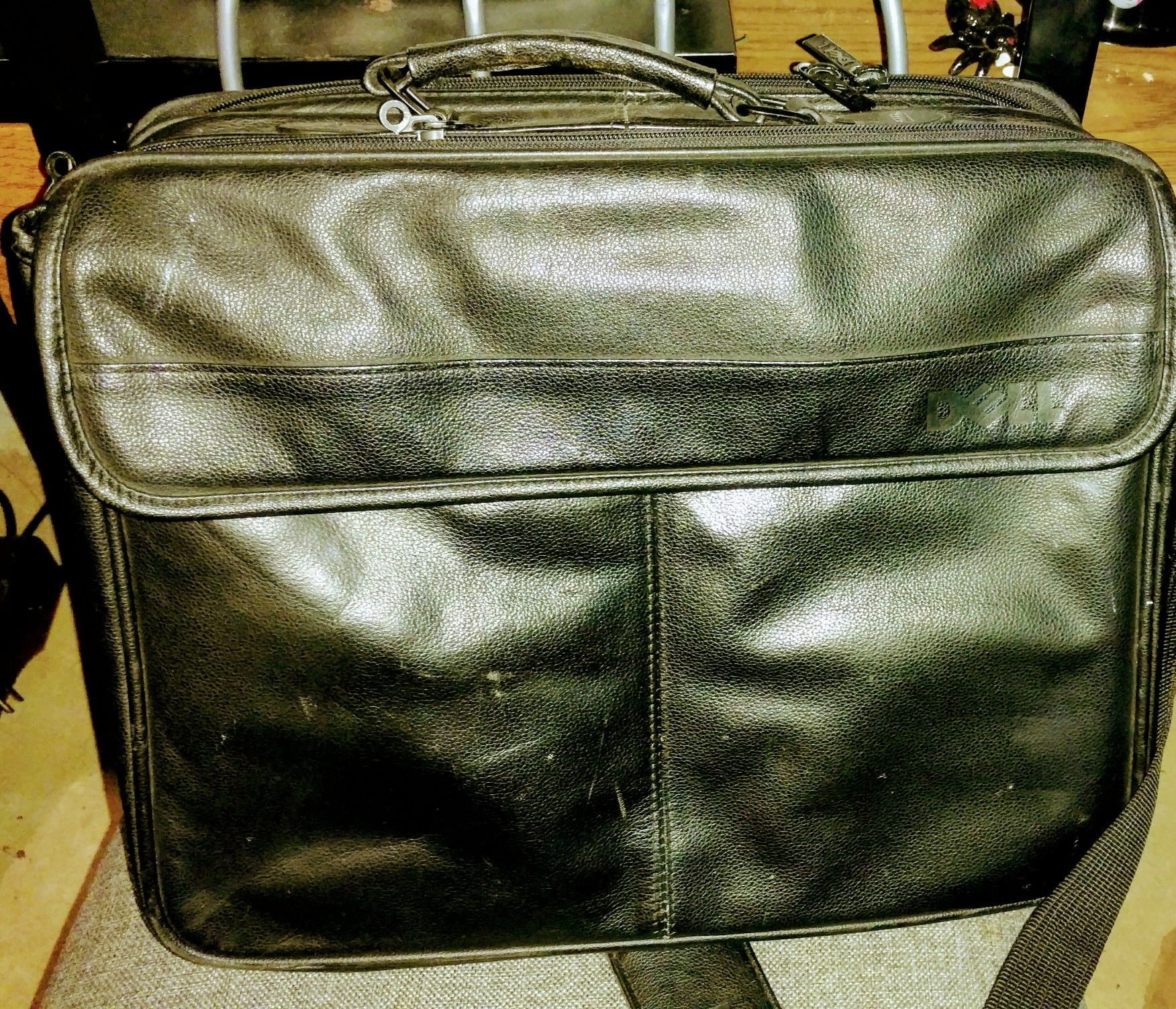 Dell Shoulder bag