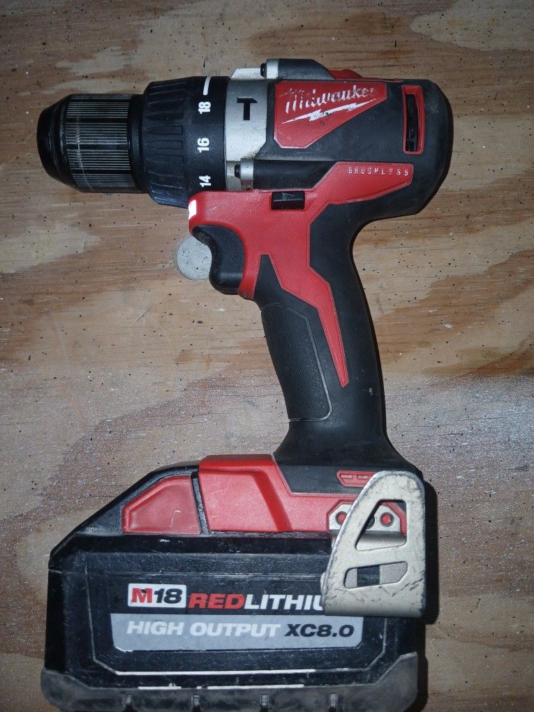 Milwaukee 1/2" Hammer Drill/Driver
