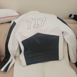 Medium Jacket For Woman 