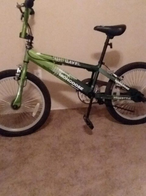 Mongoose Gavel Freestyle 20" BMX bike