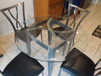 Kitchen dinette set