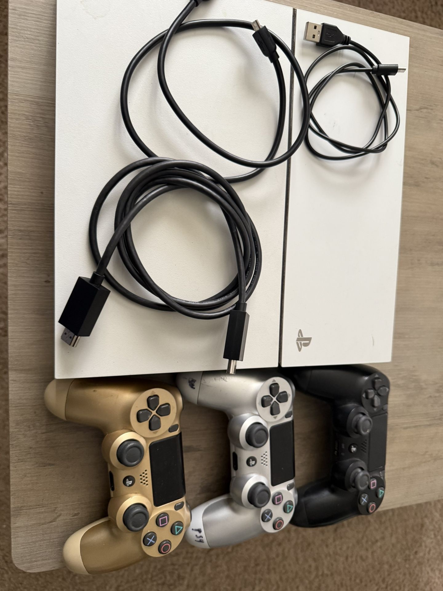 PS4