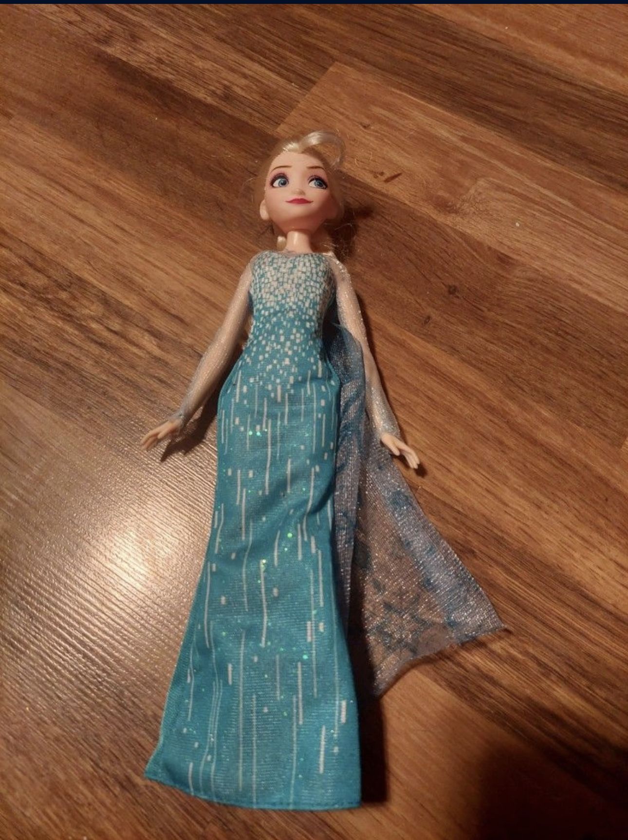 Frozen Musical  Doll 