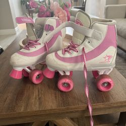 Roller Skates Size 4
