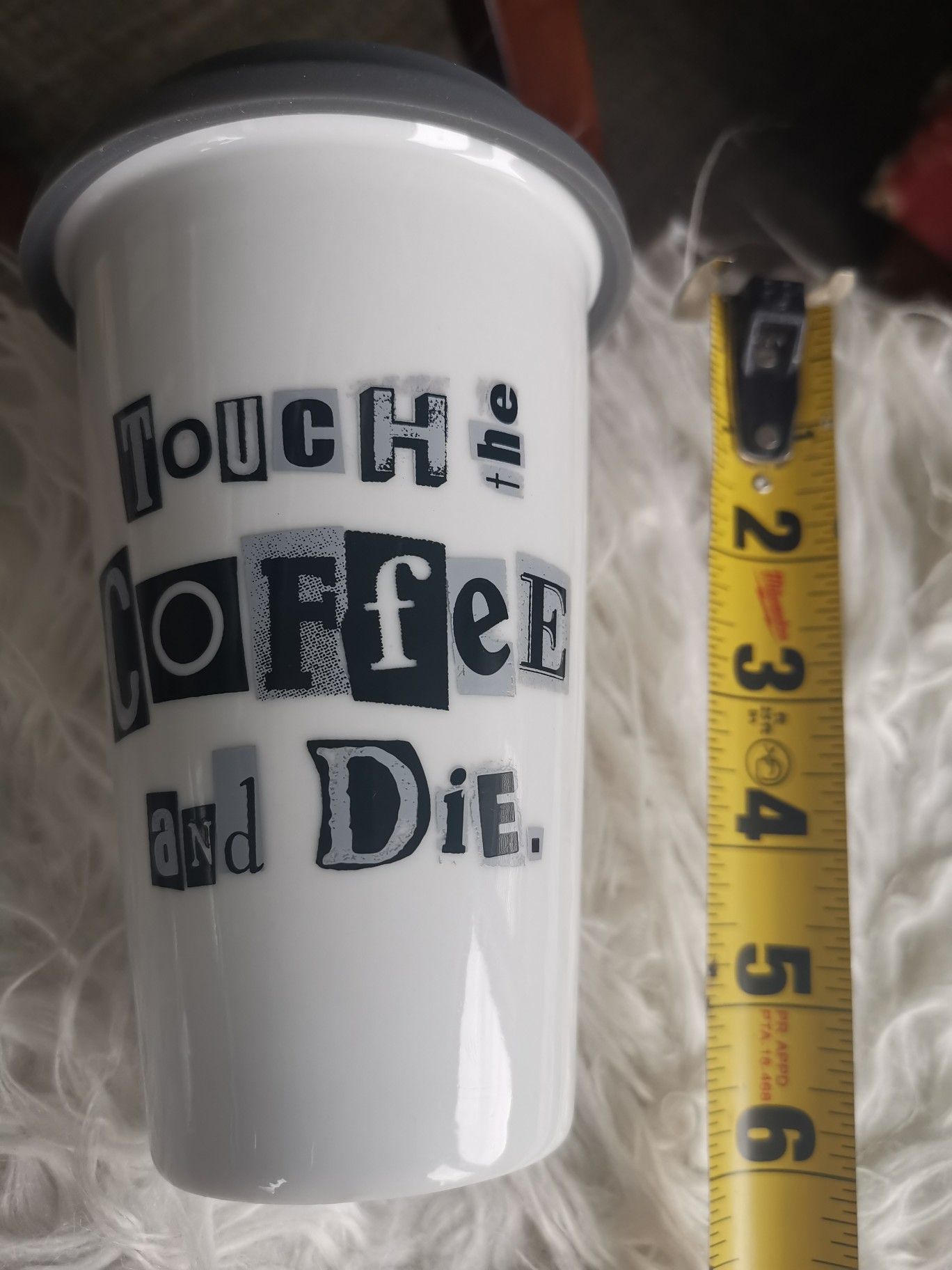 New coffee tea cup with lid