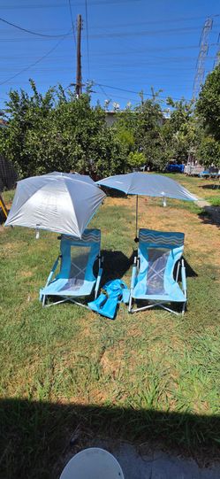 Beach chair 2 x $18