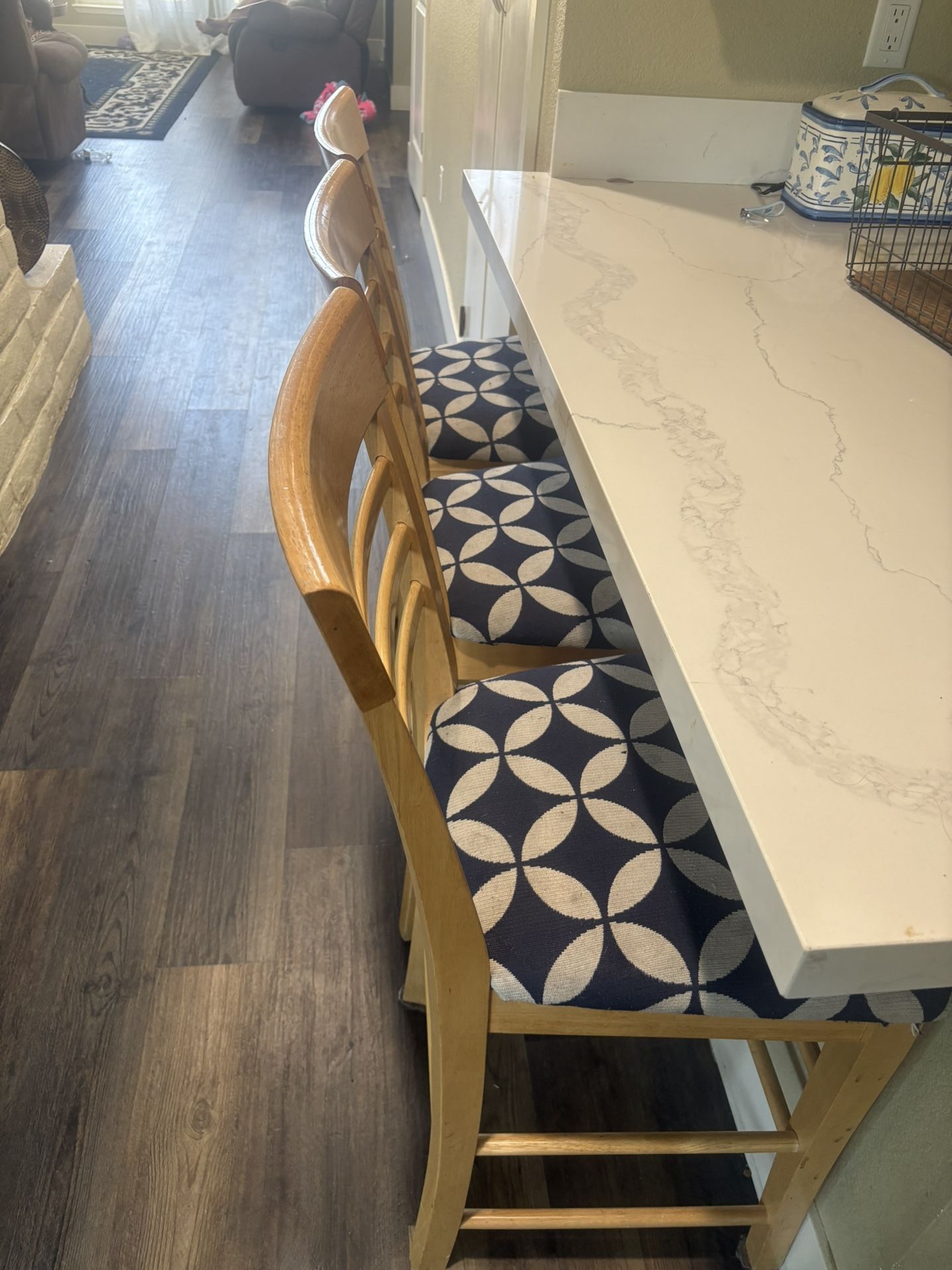 3 Bar Stools