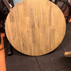 Round Foldable Table