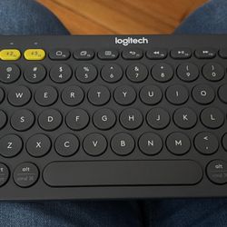 Logitech Keyboard