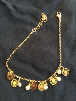 Ankle bracelet