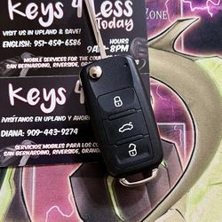 [$120 @ Pomona Indoor Swapmeet] Volkswagen & Audi Flip Key Fob Copy (Jetta, Golf, Passat, Tiguan, Rabbit, A3 A4 A6 A8 Q5 S4 S6 TT)