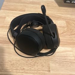 Steel Series Headphones 