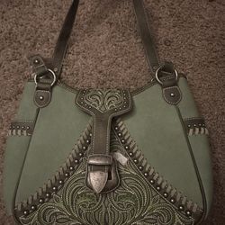 purses 