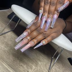 Nails 