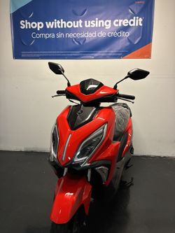 150cc Ice Bear Clash Gas Scooter