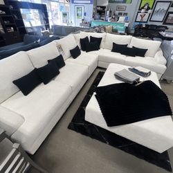 Beautiful White Sectional 🤍✨