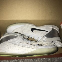 Nike Basketball Shoes