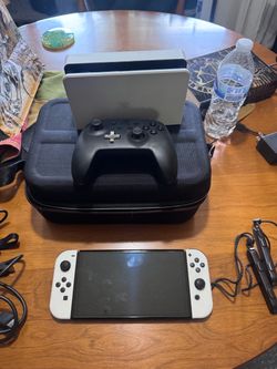 Nintendo Switch OLED White
