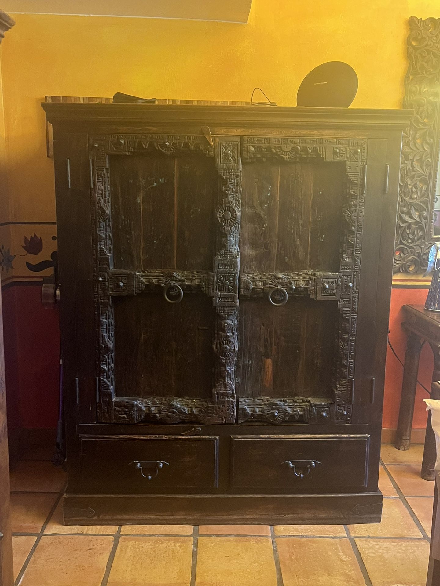 Tres Amigos , Armoire $650 OBO