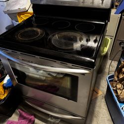 Frigidaire Glass Top Stove