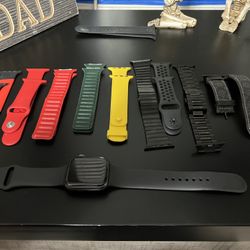 Apple Watch 4 44mm Almost New Still Got Box And Papers 