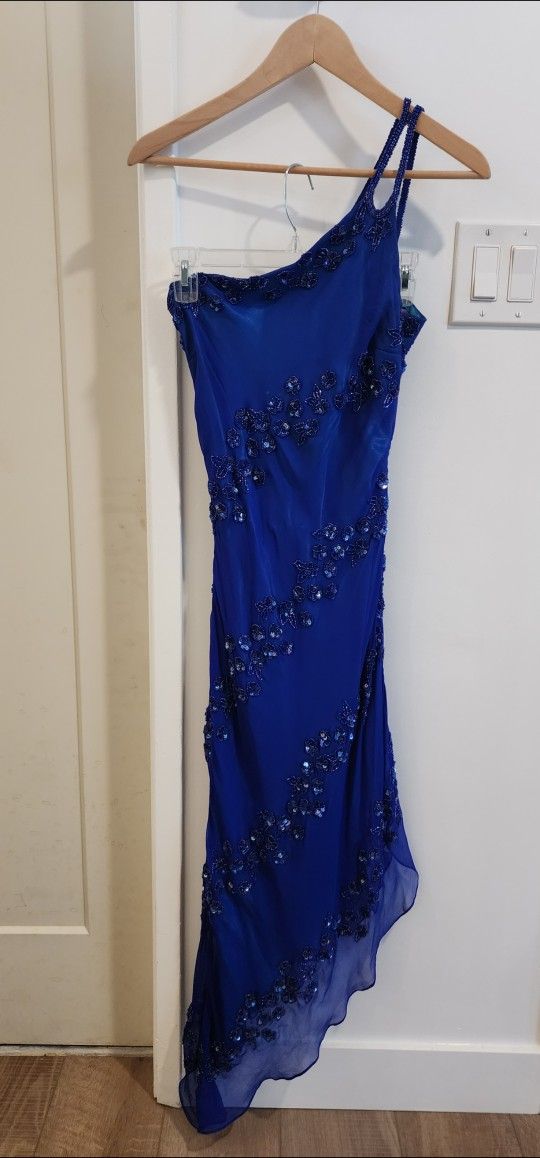 Long One-shoulder Colbalt Blue Sequins Amd Beaded Dress. 