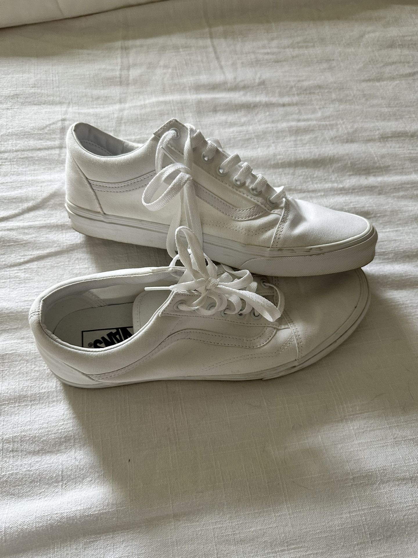 White High top Vans