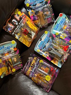 Wow 😮!! Vintage 1994 Star Trek Playmates Action Figure Lot – 6 Sealed Figures !