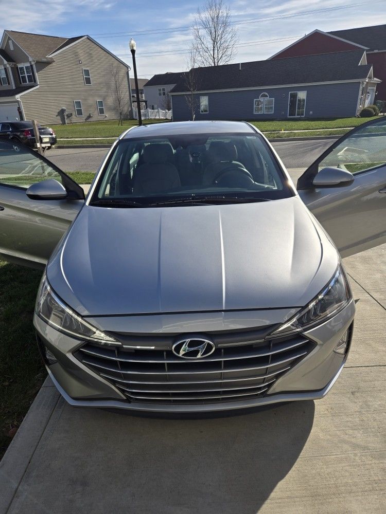 2020 Hyundai Elantra