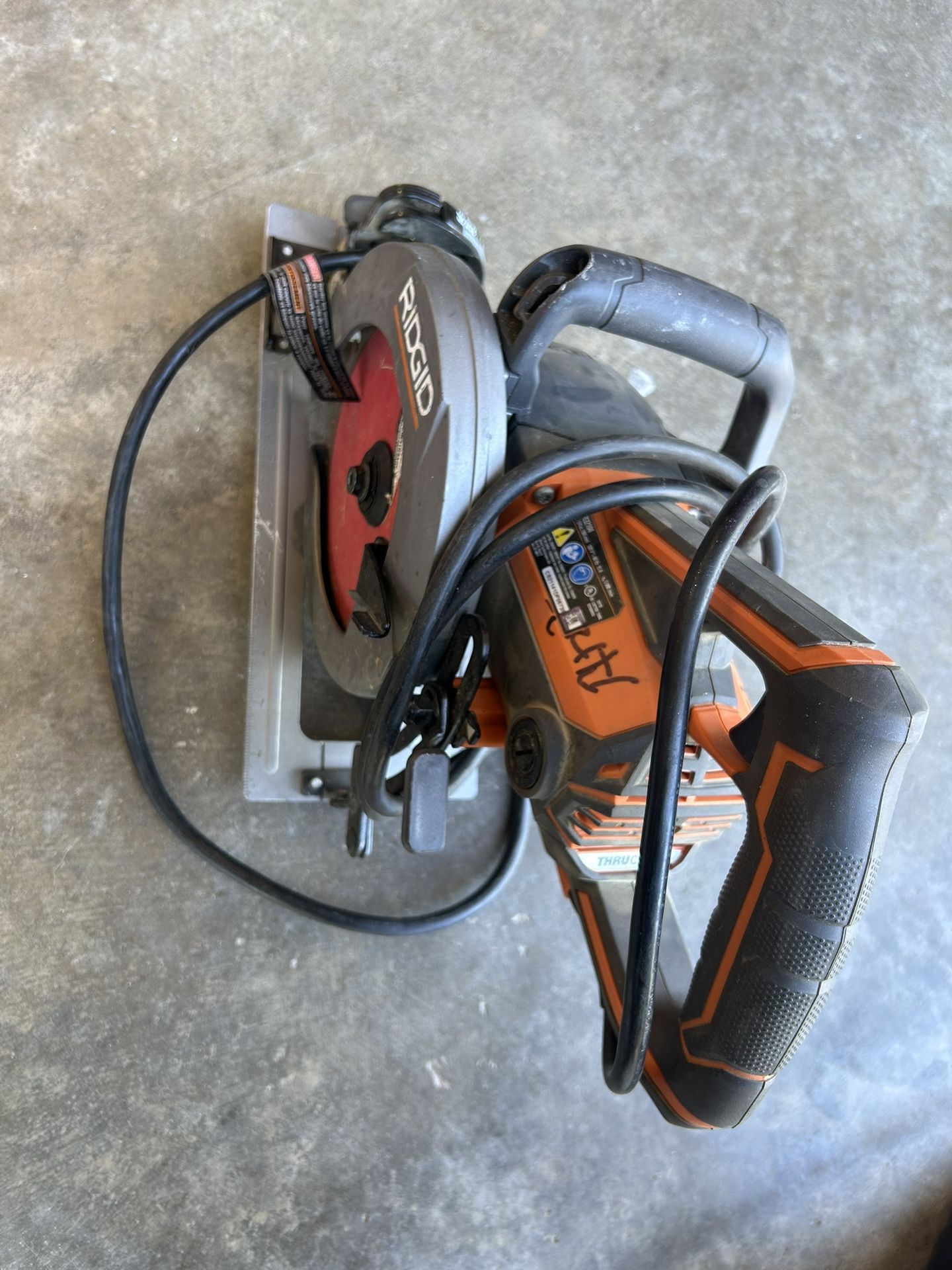 circular saw 