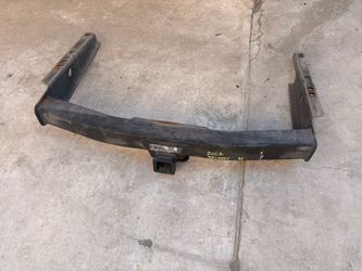 2002 Toyota 4Runner tow hitch part