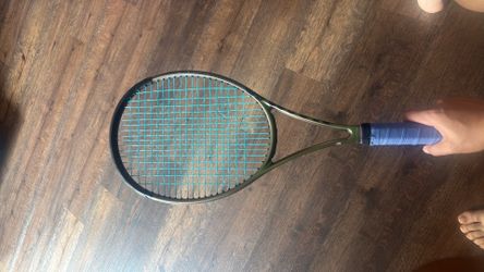 Wilson Blade 98 V8 16x19 4 3/8