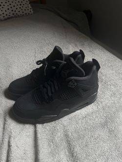 Air Jordan 4 Black Cat