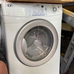 Maytag Neptune Electric Dryer And Washer Set