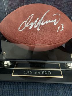 Dan Marino Autographed Football + case COA