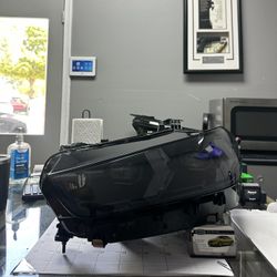 BMW X5 G05 LCI X6 G06 LCI ORIGINAL SHADOW LINE LEFT DRIVER LED HEADLIGHT 2024/2025