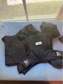 Momcozy baby wrap
