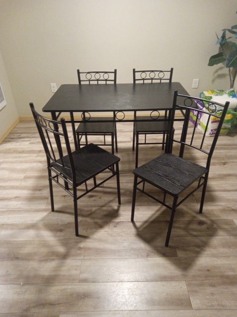 Small Kitchen Table 4 Chairs
