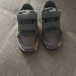 Puma Toddler Boy Size 10