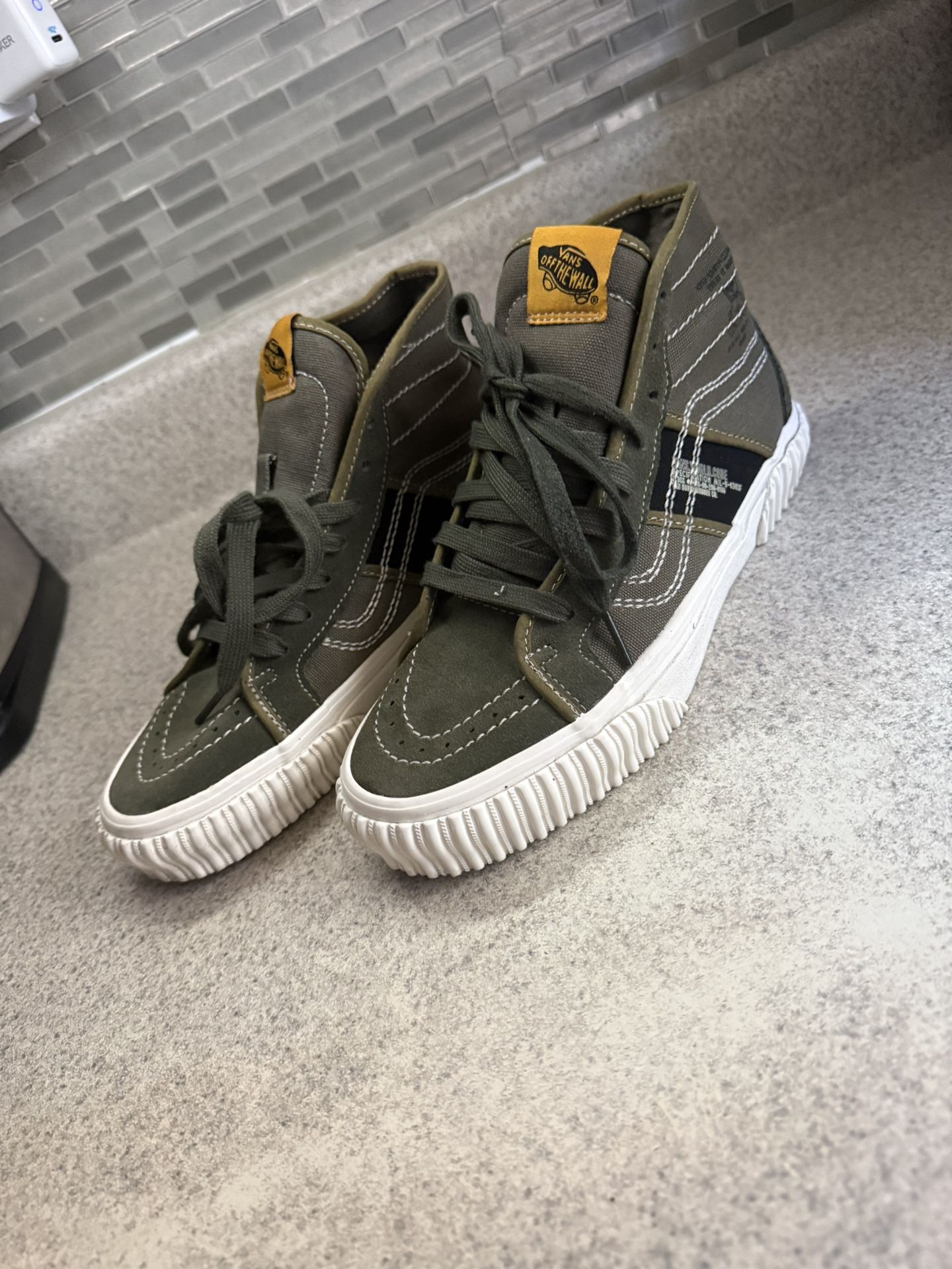 Vans Sk8-Hi Gym Issue World Code Men's Size 7