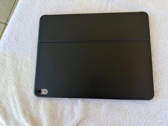 Apple Smart Keyboard Folio, 12.9 inch.  A2039