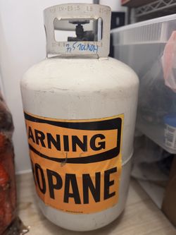 7.5 Gallon Propane Tank