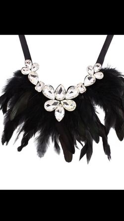Black and silver feather Rhinestone necklace ribbon necklace! Brand new