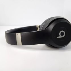 Beats Solo 4