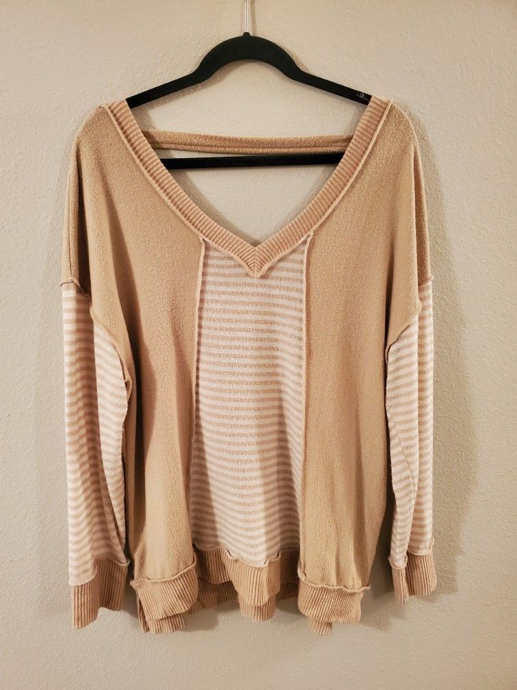 Woman's long sleeve shirt from Buckle (L)