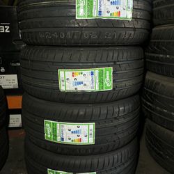 215/45/17 Set Of 4 Tires