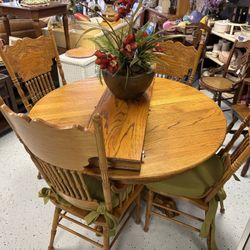 Farmhouse Table 